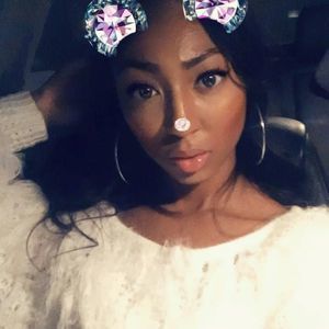 Meet your Posher, Ciara